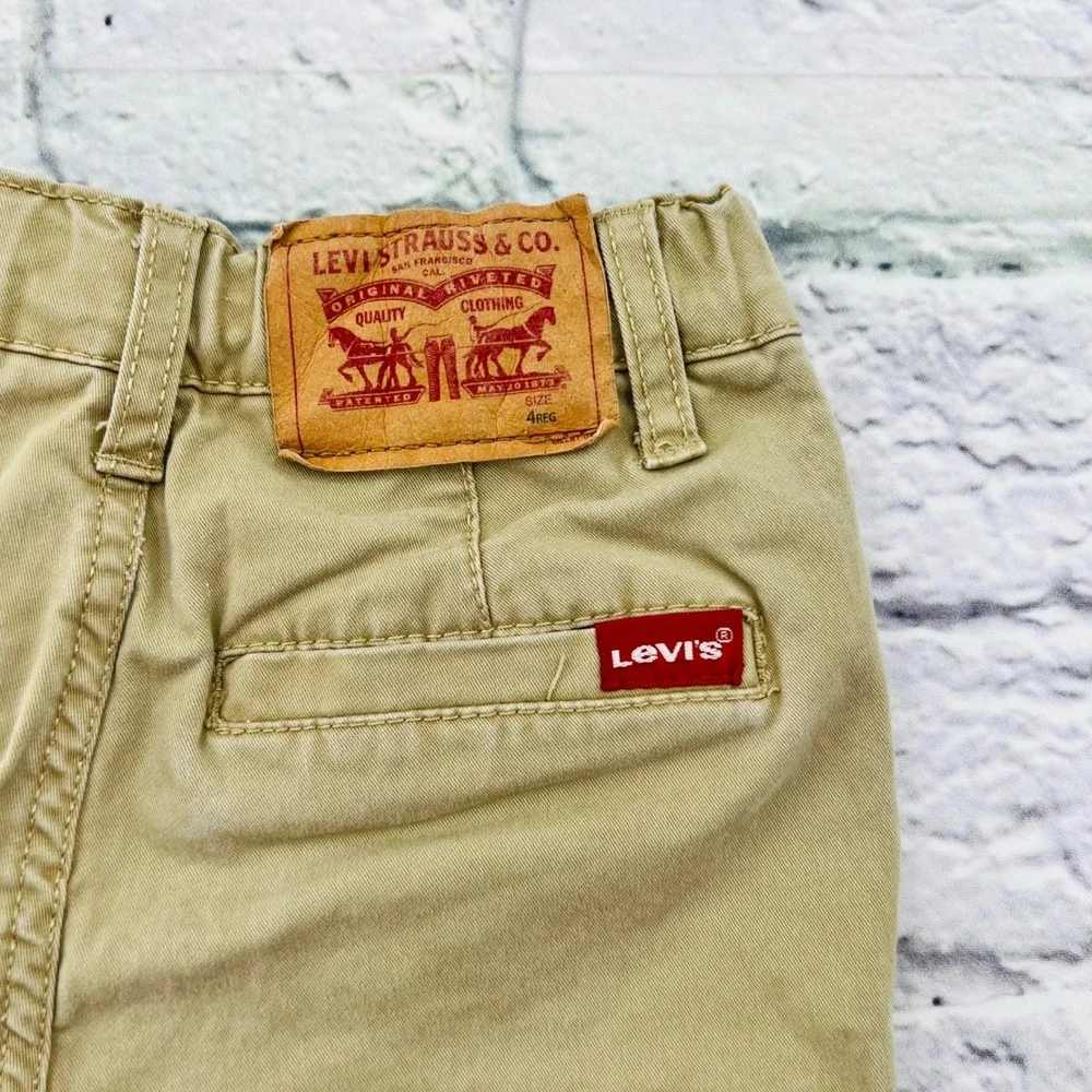 Levi's Kids Chino Shorts Tan Size 4 REG Straight Fit Preppy Summer Casual